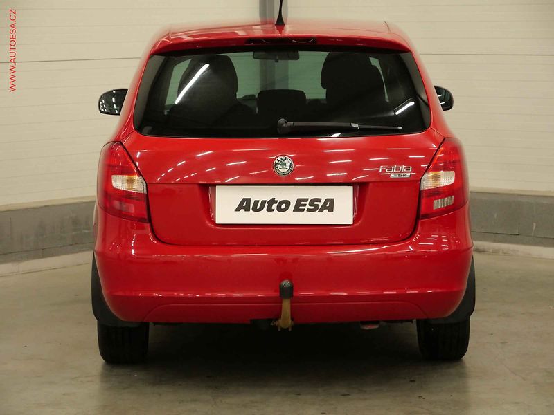 Škoda Fabia (2008) 1.4 16V, ČR, Sport, TZ - fotka 5 z 18
