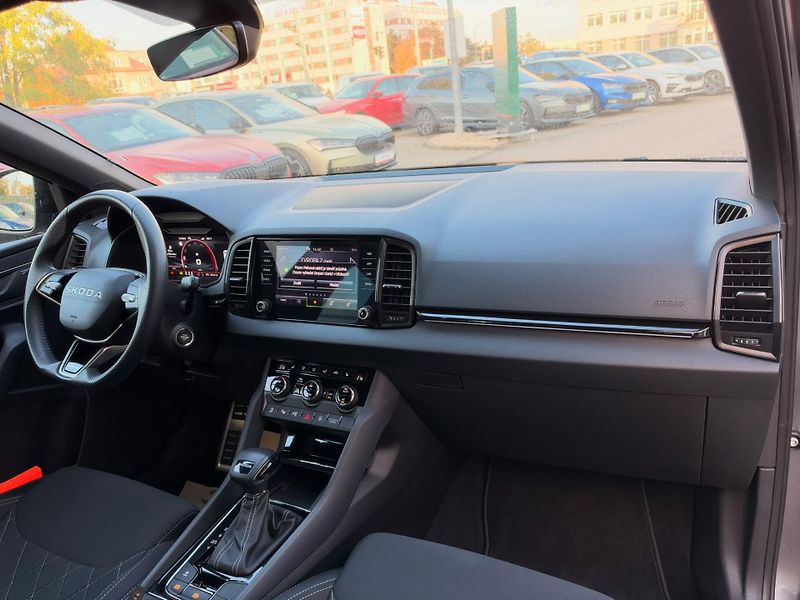 Škoda Karoq Sportline 2,0 TDI DSG - fotka 11 z 24
