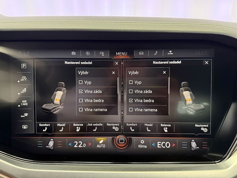 Volkswagen Touareg 3.0TDI 4MOTION R-LINE, MASÁŽE, - fotka 17 z 31