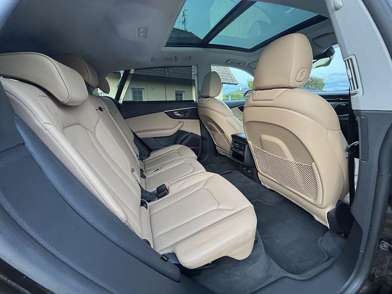 Audi Q8 (2023) 50 TDI,S-line,Q,Vzduch,Nez.top - fotka 15 z 27