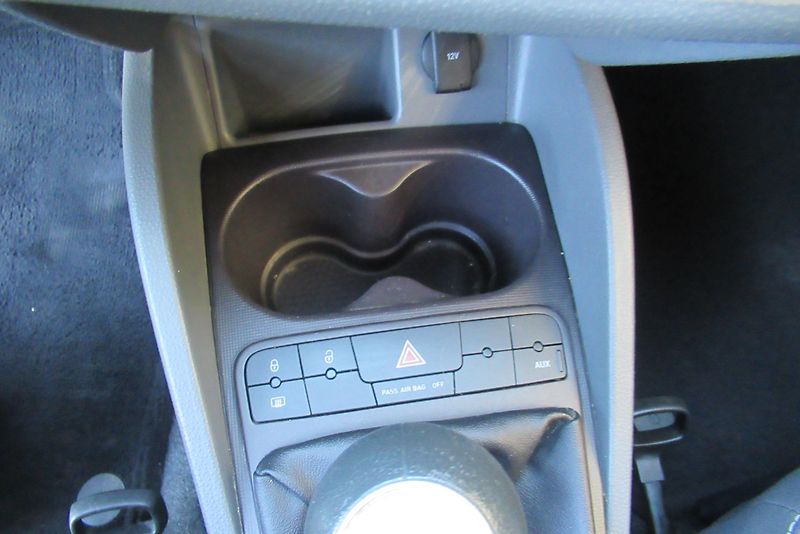 Seat Ibiza 1.2i  KLIMA  SADA ALU KOL - fotka 14 z 21