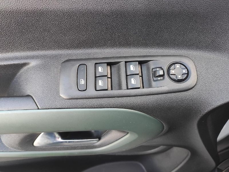 Citroën Berlingo (2018) 1.5HDI XTR 130k MAN6 TZ po STK - fotka 21 z 25