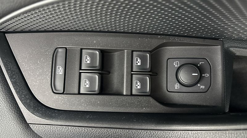 Škoda Octavia 2.0 TDI DSG Ambition - fotka 21 z 24