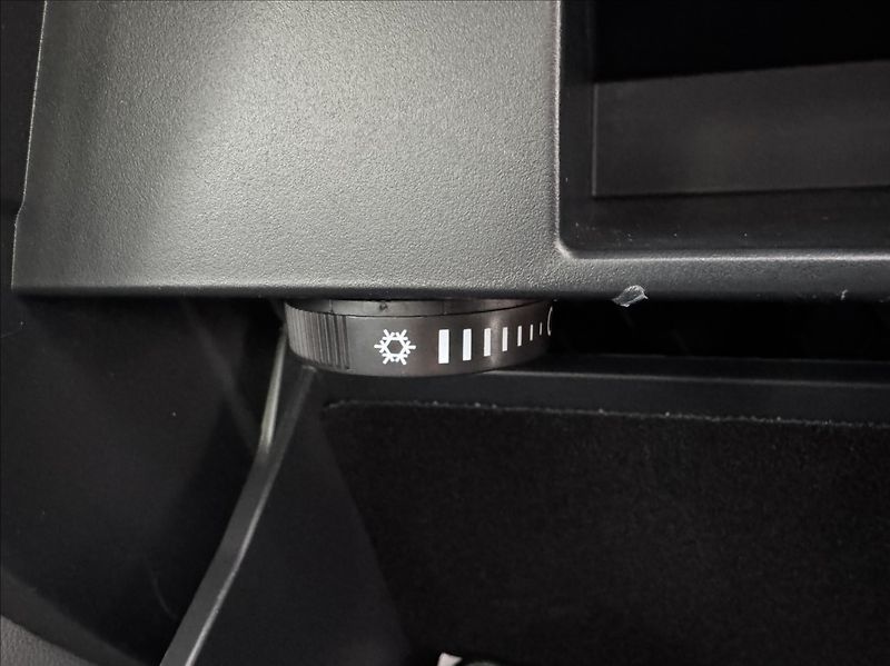 Škoda Octavia 1,6 TDI 81kW 2.maj. původ ČR - fotka 27 z 50