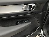 Volvo XC40 (2026) B4 PLUS BLACK EDITION AUT - náhled 20
