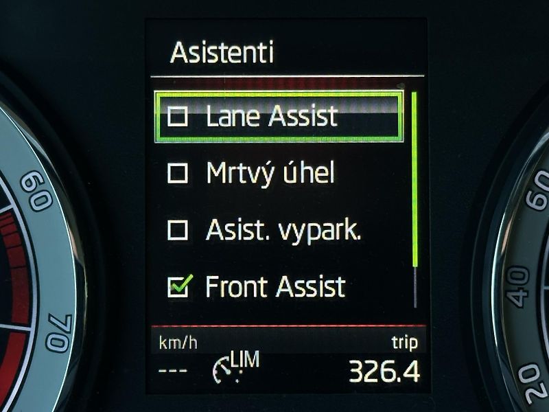 Škoda Karoq (2018) 1.5TSI/110kW*1.Maj.Webasto *TZ - fotka 11 z 40