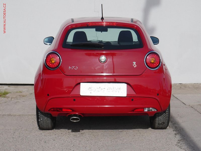 Alfa Romeo MiTo (2012) 1.4i, ČR, Klima - fotka 5 z 15