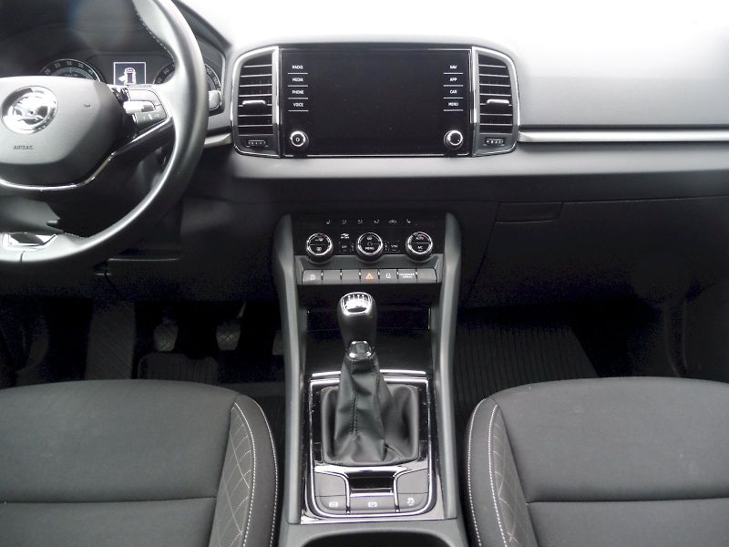 Škoda Karoq (2022) Ambition 2,0 TDI 110kW - fotka 11 z 28