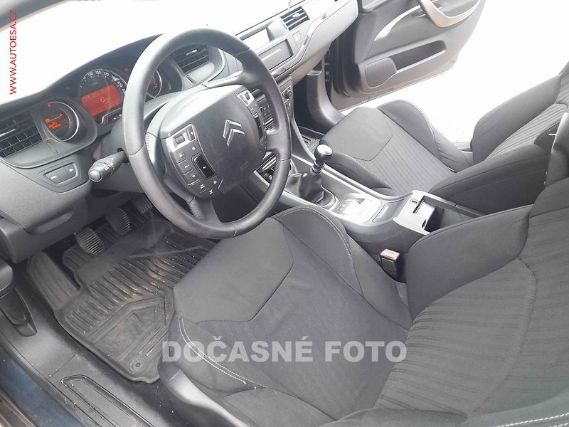 Citroën C5 (2011) 2.0HDi, autoAC, temp - fotka 3 z 3
