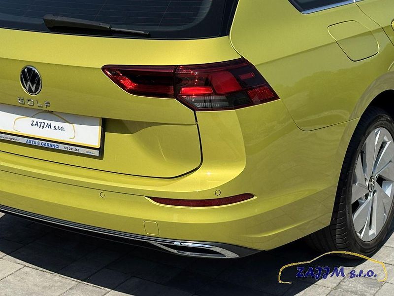 Volkswagen Golf 2.0TDI 110kw DSG + kamera - fotka 14 z 51