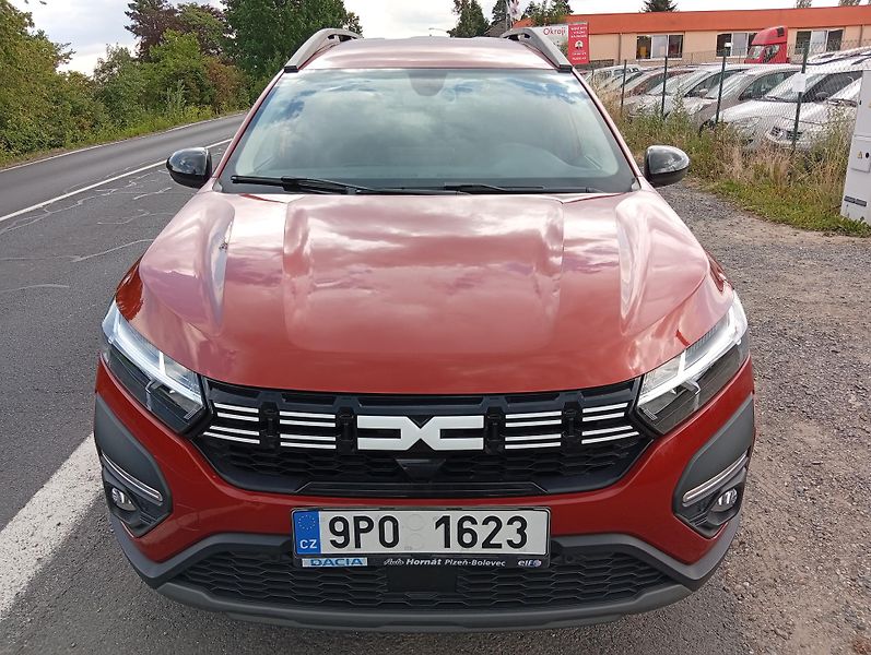Dacia Jogger 1.0 TCe LPG, Extreme, 7 míst - fotka 9 z 24