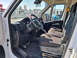 Peugeot Boxer Furgon 3500 L3H2 BlueHDi 165k - náhled 13