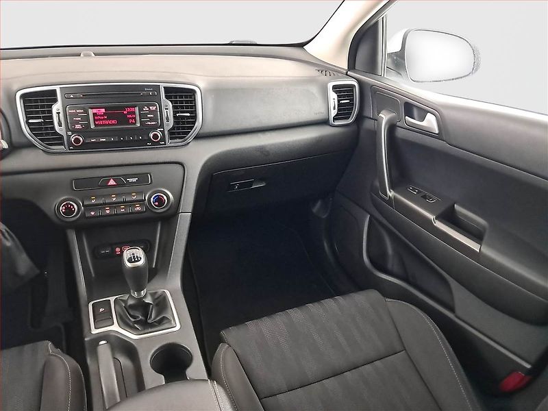 Kia Sportage (2016) 1.7 CRDi - fotka 8 z 17