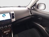 Mitsubishi Outlander (2007) 2.0 DI-D, 4X4, 7 míst - náhled 8