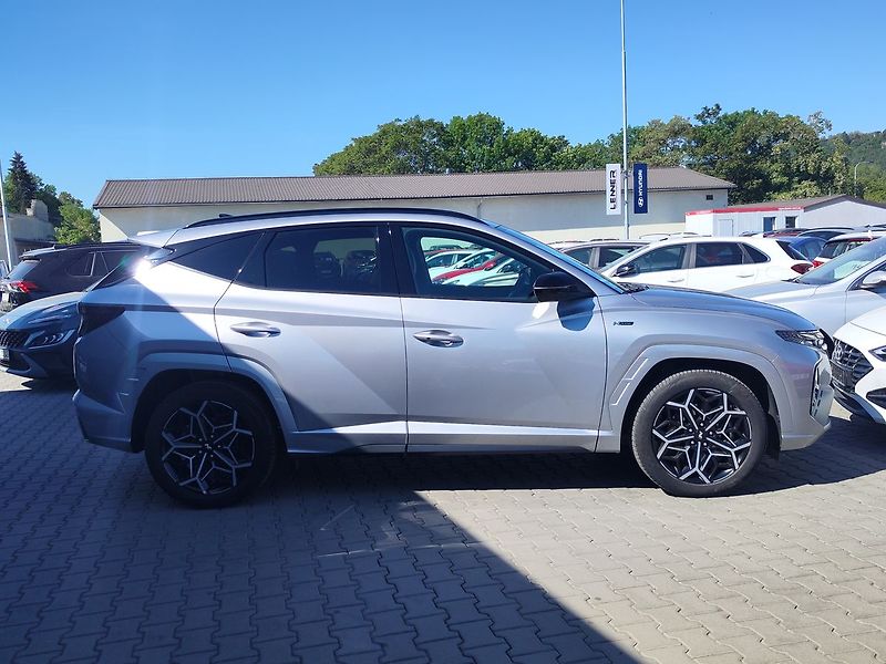 Hyundai Tucson 1.6 T-GDi/110kW N-Line - fotka 4 z 36