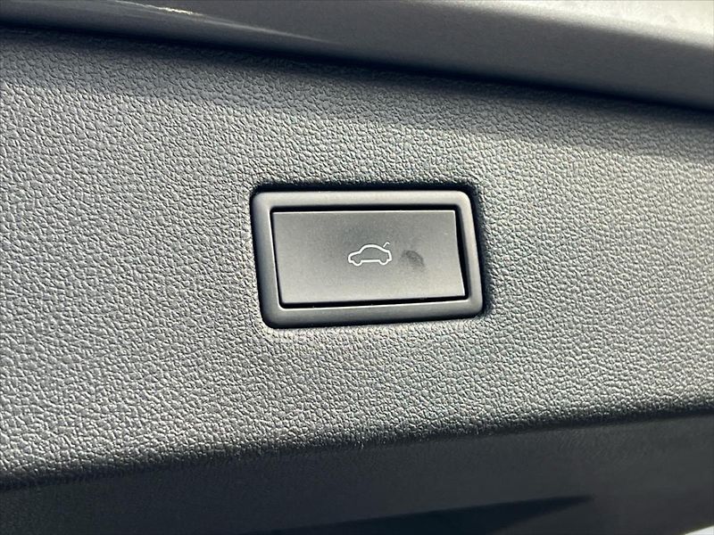 Volkswagen Tiguan Allspace 2,0 TDi 110 kW 7DSG ELEGANCE 7 - fotka 25 z 29