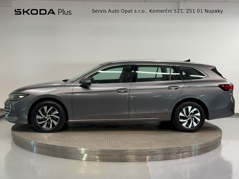 Volkswagen Passat (2024) BUSINESS 2.0TDI 110 KW DSG ZÁR - fotka 3 z 36