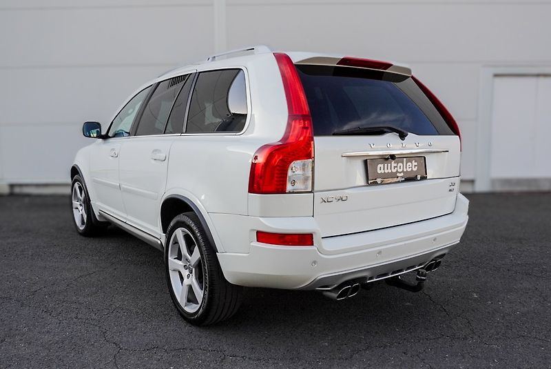 Volvo XC90 D5 AWD POLESTAR - fotka 7 z 30