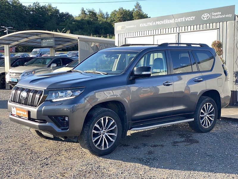 Toyota Land Cruiser 2.8D-4D, ČR, Executive, DPH - fotka 4 z 23