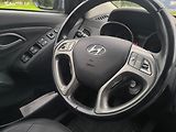 Hyundai ix35 2.0D4X4,70KM,MAX VÝBAVA,KRÁSNÝ - náhled 17