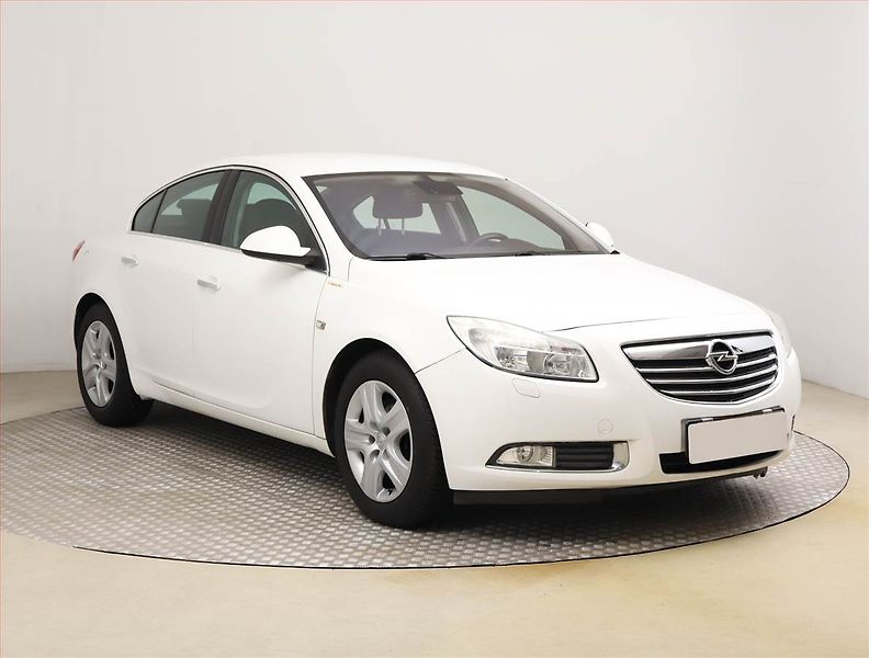 Opel Insignia (2009) 2.0 CDTI, Automat, Tempomat - fotografie inzerátu