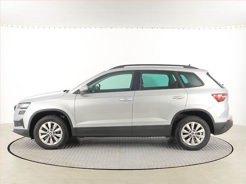 Škoda Karoq (2022) Ambition 2.0 TDI - fotka 3 z 23