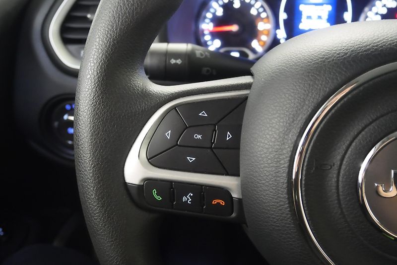 Jeep Renegade - fotka 17 z 27