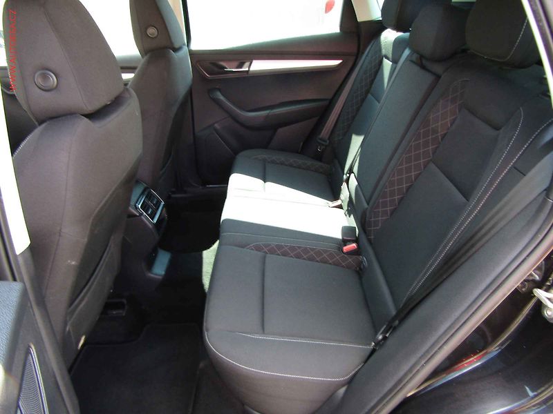 Škoda Karoq (2020) 1.6 TDi, DSG - fotka 10 z 21