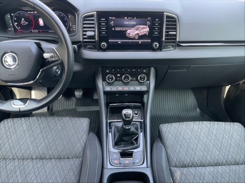 Škoda Karoq 2,0 TDI Style - fotka 10 z 11