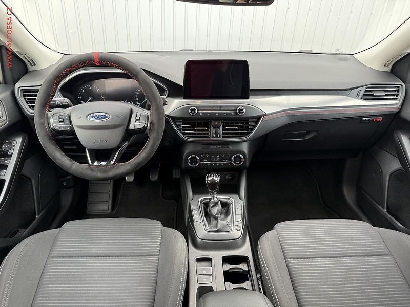 Ford Focus (2019) 2.0 ECOBLUE, ČR, AC, navi - fotka 8 z 18