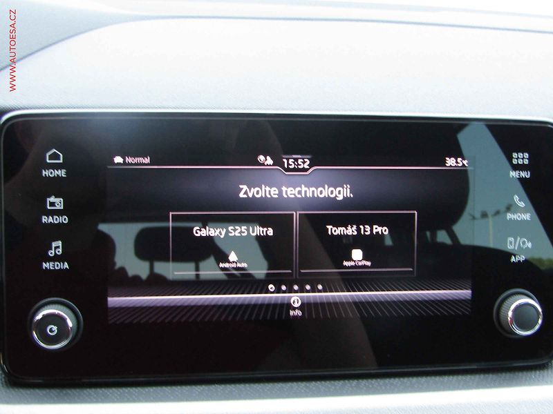 Škoda Scala (2024) 1.5 TSi, ČR, DSG, navi, LED - fotka 15 z 23