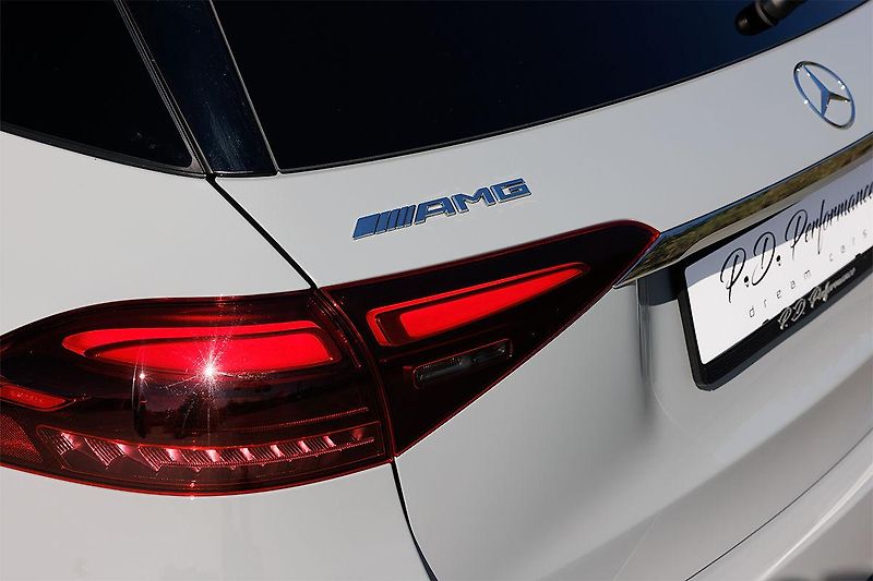 Mercedes-Benz GLE (2024)  GLE 53 AMG SUV 4Matic+ - fotka 18 z 61