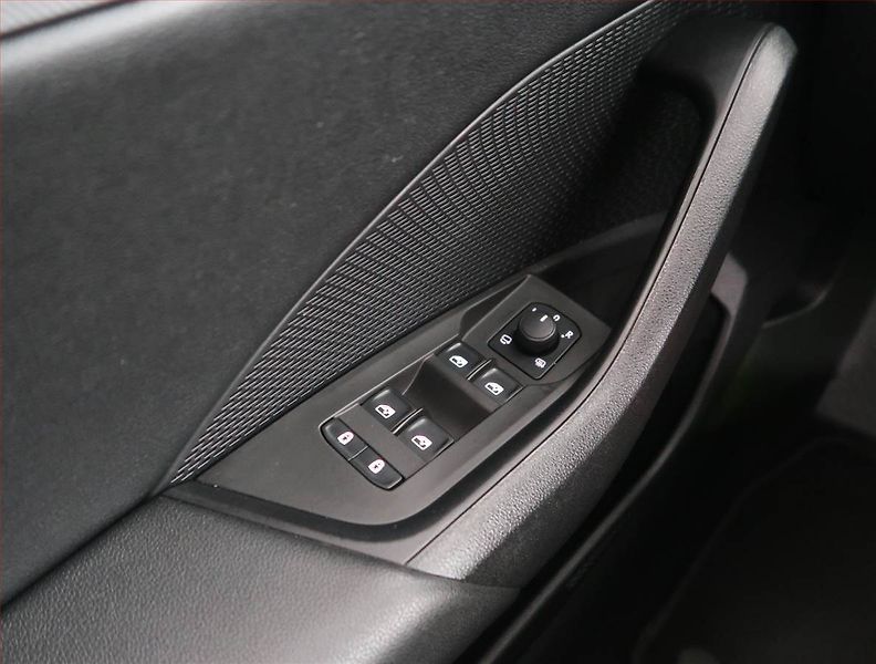 Škoda Octavia (2021) 2.0 TDI, Automat, Navi - fotka 15 z 17