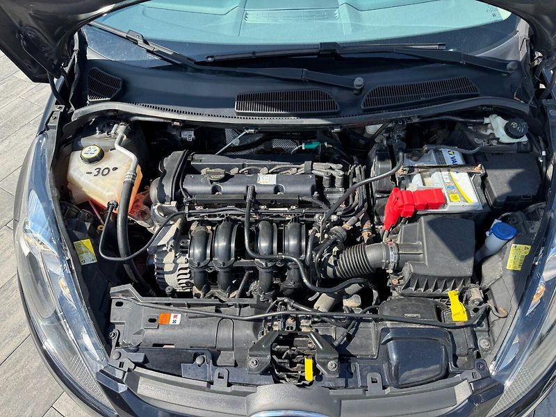 Ford Fiesta (2011) 1.25i 44kW - fotka 29 z 31
