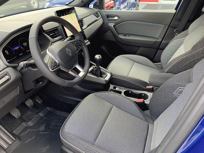 Renault Captur (2026) Techno TCe 115 - fotka 8 z 10