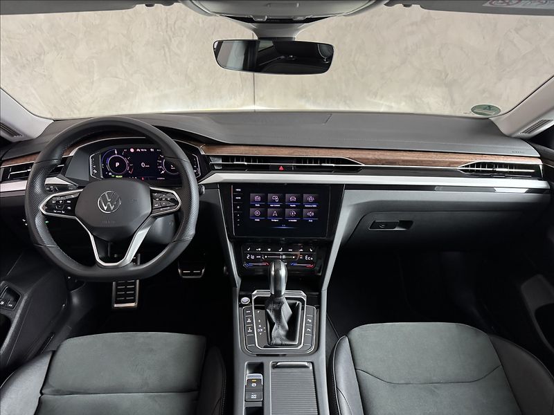 Volkswagen Arteon Shooting Brake 1,4 TSi  DSG eHybrid Elegance - fotka 17 z 44