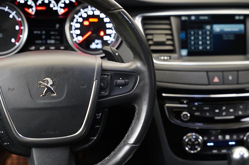 Peugeot 508 - fotka 17 z 29