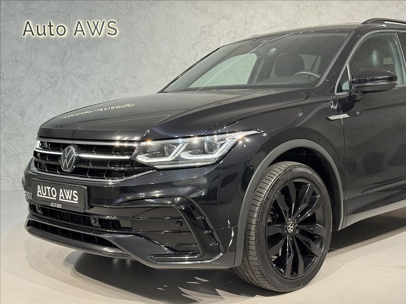 Volkswagen Tiguan Allspace 2,0 TDi  DSG 4x4 R-Line Kessy - fotka 4 z 46