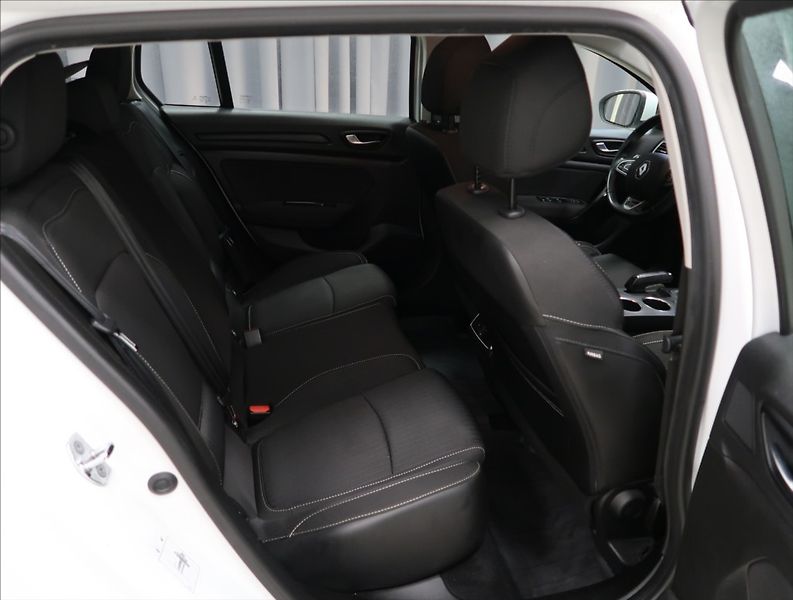 Renault Mégane 1,5 DCi ČR 1. MAJITEL DPH - fotka 9 z 21