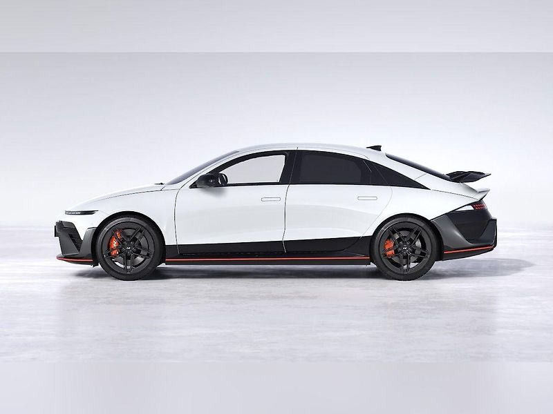 Hyundai Ioniq 6 (2026) N Everyday - fotka 2 z 8