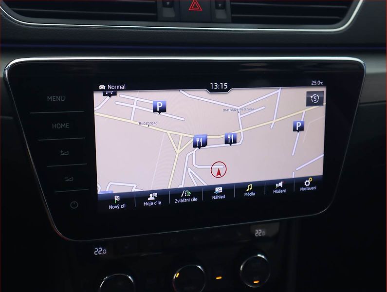 Škoda Superb (2015) 2.0 TDI 4x4, 4X4, Automat - fotka 16 z 21