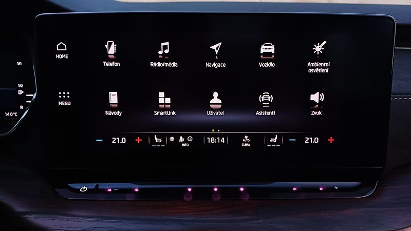 Škoda Octavia SCOUT TSI 4x4-WEBA-PANO-HUD-TZ - fotka 39 z 50