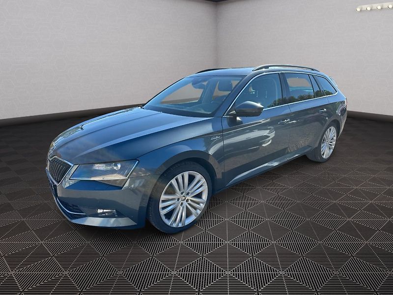 Škoda Superb (2015) 2.0Tdi 140KW DSG - fotka 3 z 23