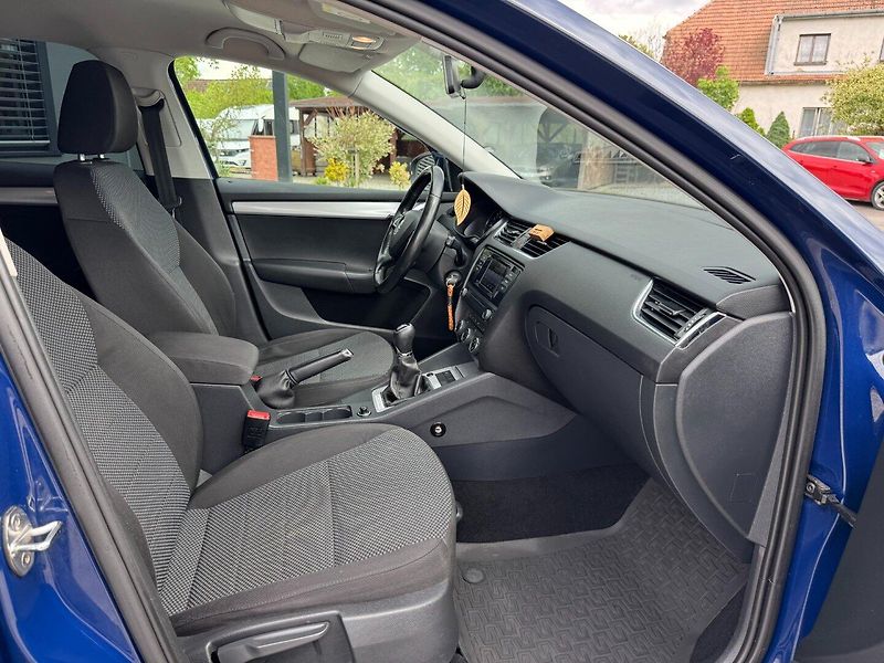 Škoda Octavia (2015) 1.6 TDI 77kW - fotka 24 z 29