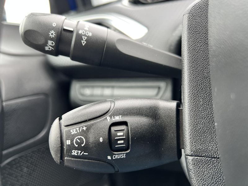 Peugeot 2008 1.2i KAMERA PŮVOD ČR 1.MAJ. - fotka 14 z 44
