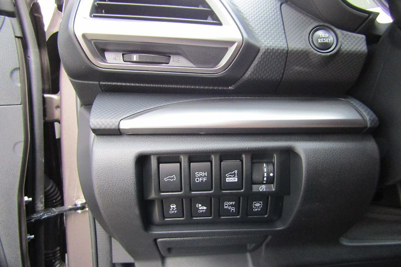 Subaru Forester (2022) Comfort NAVI ČR serv. kň. - fotka 10 z 37
