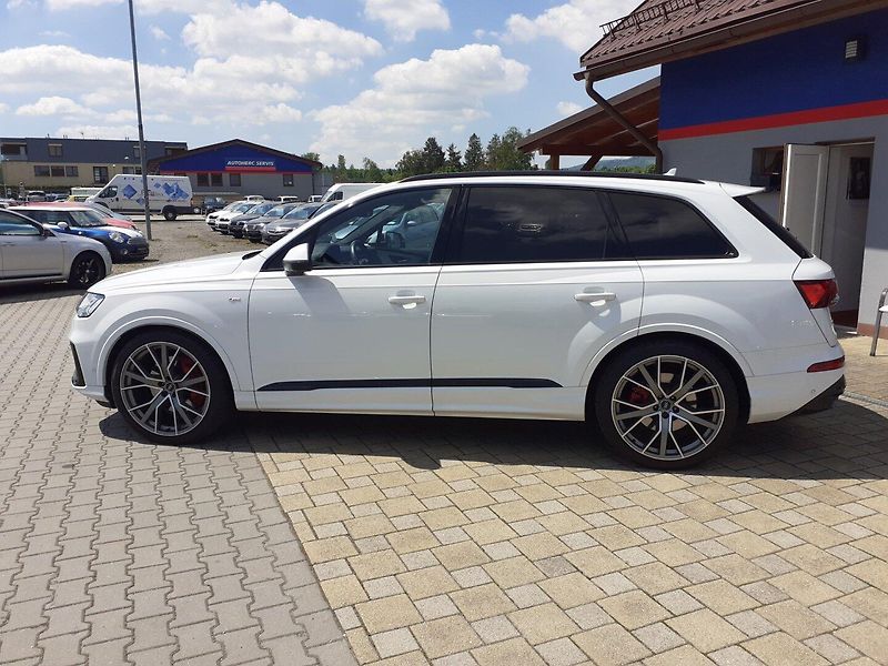 Audi Q7 (2020) 50 TDi  S -Line Mild-hybrid - fotka 6 z 41