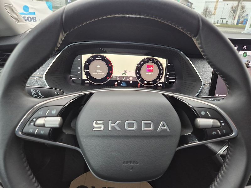 Škoda Octavia Combi 2,0 TDI Top Selection, w - fotka 15 z 29
