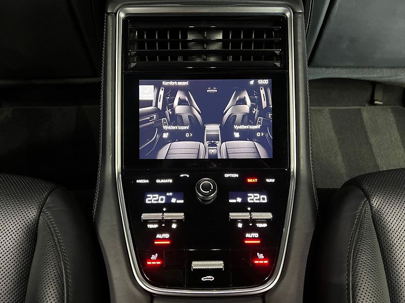 Porsche Panamera 4S DIESEL PDLS, WEBASTO - fotka 32 z 37