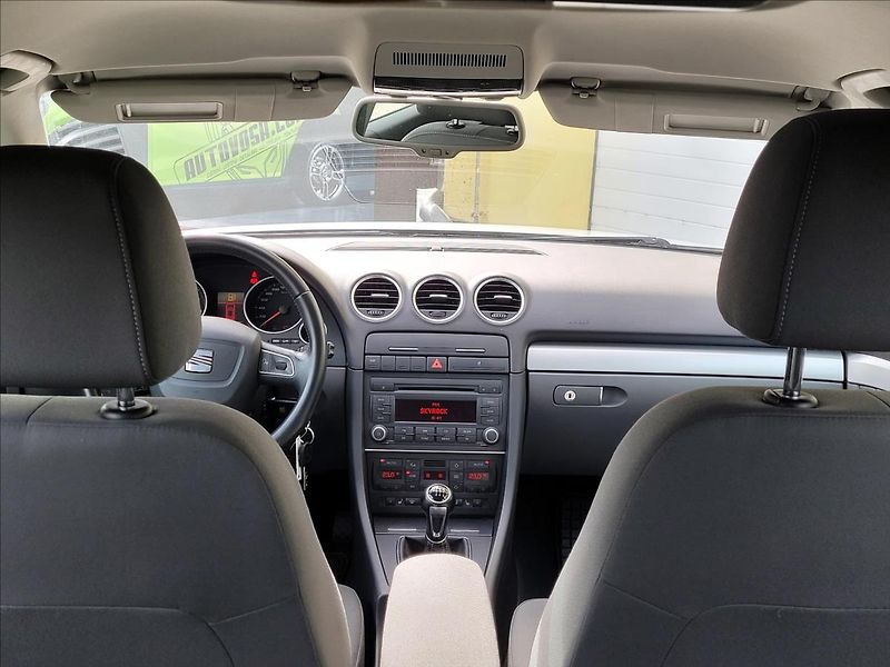 Seat Exeo 1,8 T Style *SERV.KN.+ ROZVODY - fotka 16 z 39